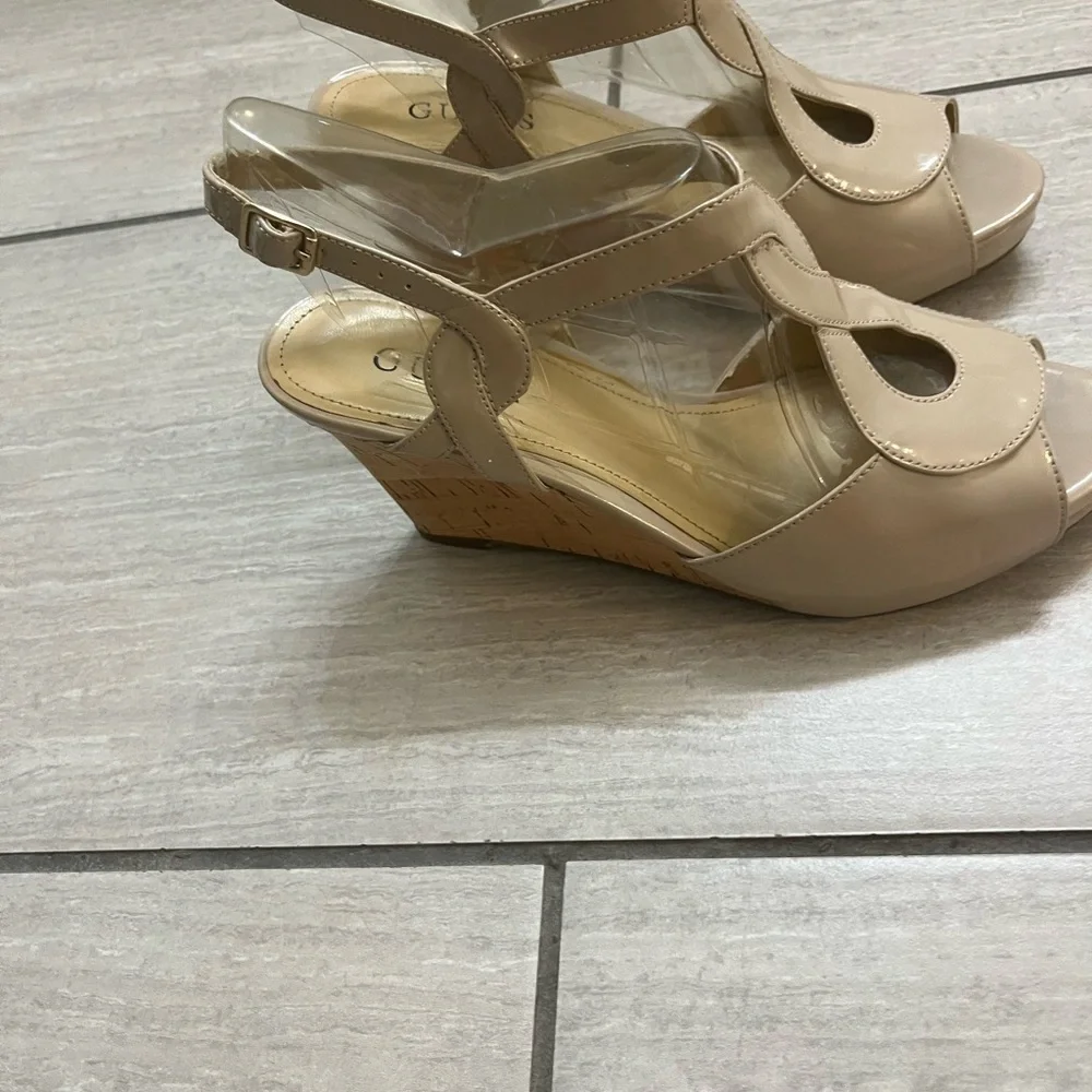 Guess Women’s 7.5 Elegant Beige Wedge Sandals